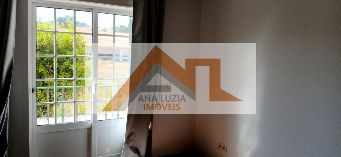 Moradia T4 para Venda em São Martinho do Porto Foto 14