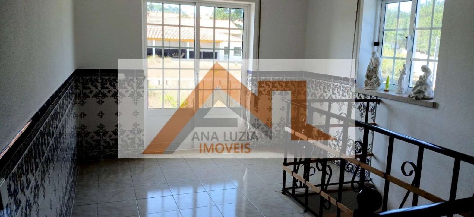 Moradia T4 para Venda em São Martinho do Porto Foto 8