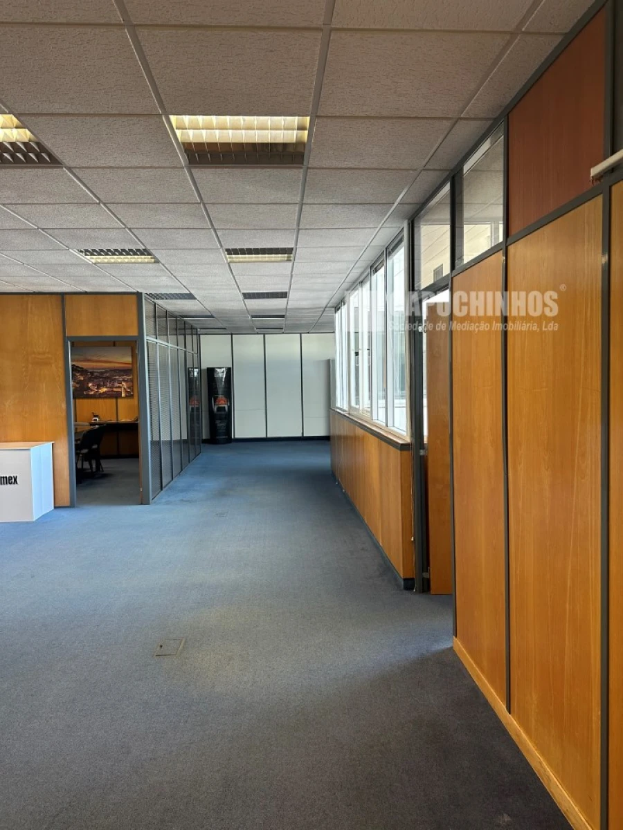 Armazém para Venda em Alcabideche Foto 15