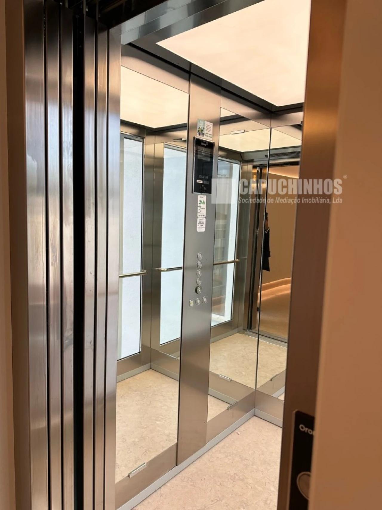 Escritório para Arrendamento em Avenidas Novas Foto 5