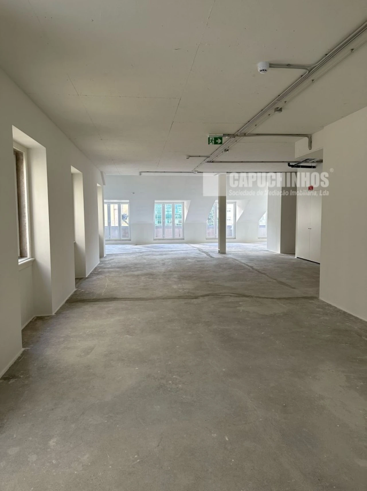 Escritório para Arrendamento em Avenidas Novas Foto 8