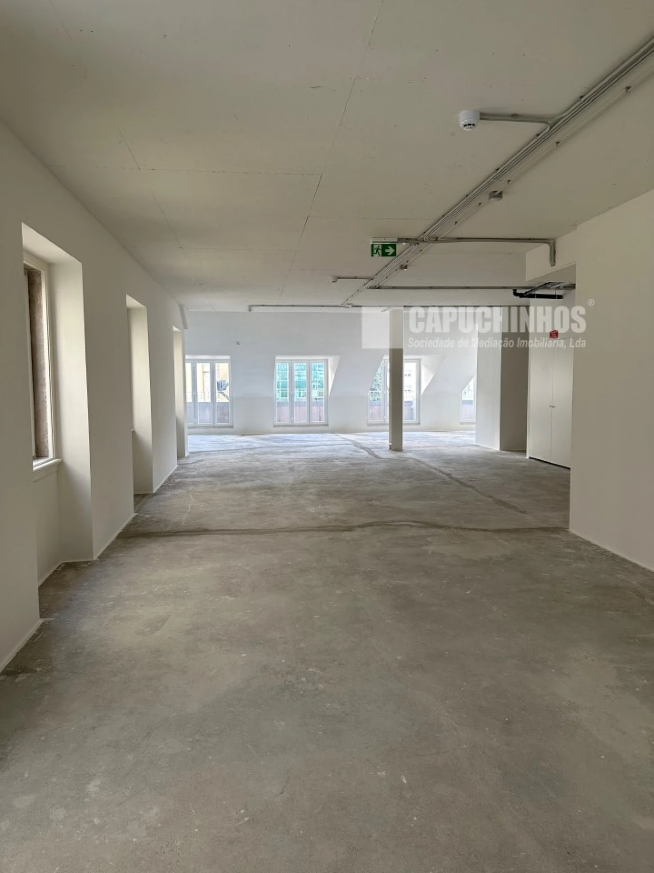 Escritório para Arrendamento em Avenidas Novas Foto 7