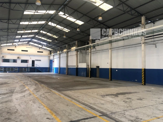 Armazém para Venda em Pataias e Martingança Foto 9