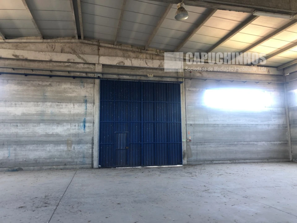 Armazém para Venda em Arraiolos Foto 3