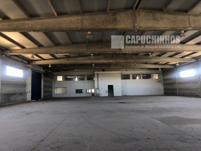 Armazém para Venda em Arraiolos Foto 2