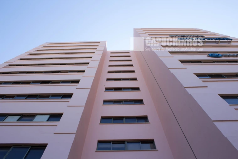 Escritório para Arrendamento em Algés, Linda-A-Velha e Cruz Quebrada-Dafundo Foto 2