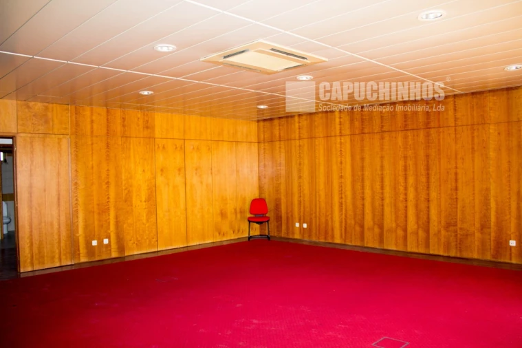 Escritório para Arrendamento em Algés, Linda-A-Velha e Cruz Quebrada-Dafundo Foto 9