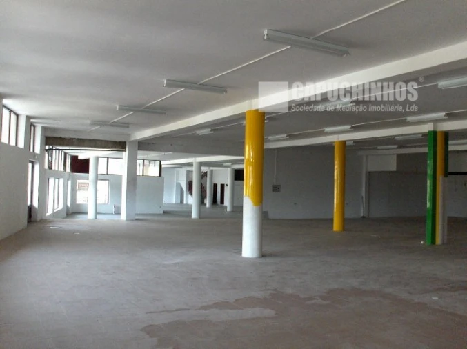 Loja para Venda em Castro Daire