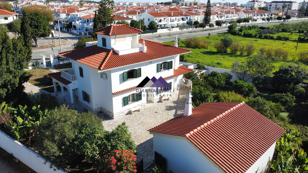 Moradia T3 para Venda em Altura Foto 16