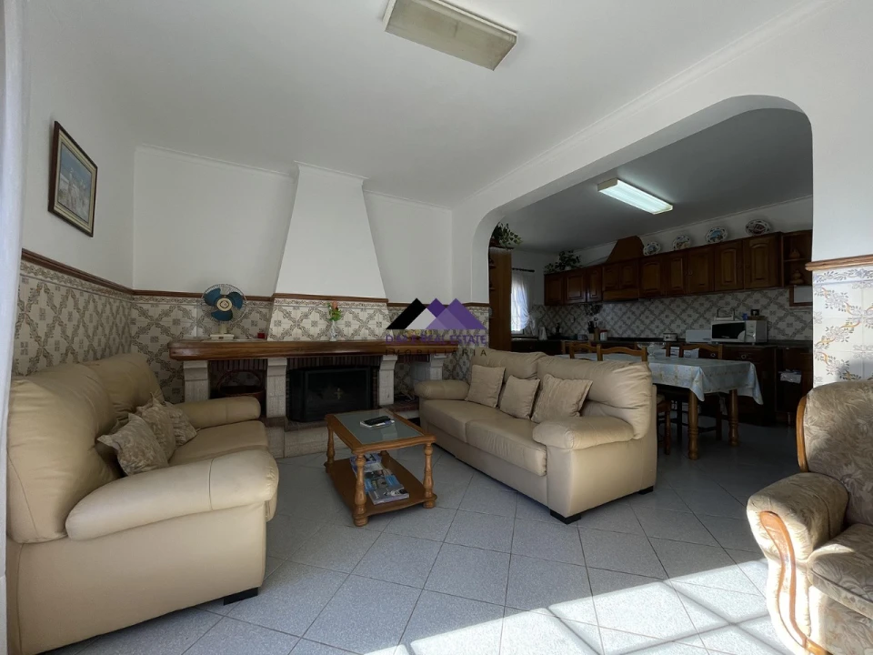 Moradia T3 para Venda em Altura Foto 25