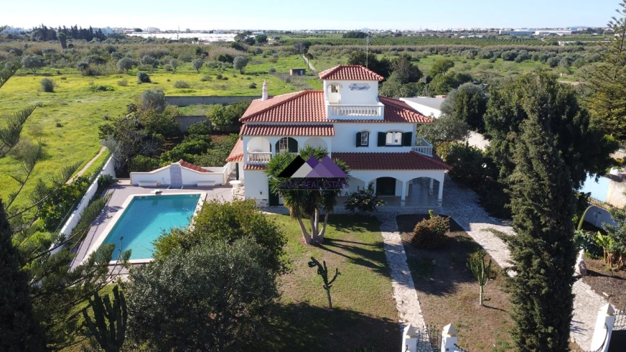 Moradia T3 para Venda em Altura Foto 3