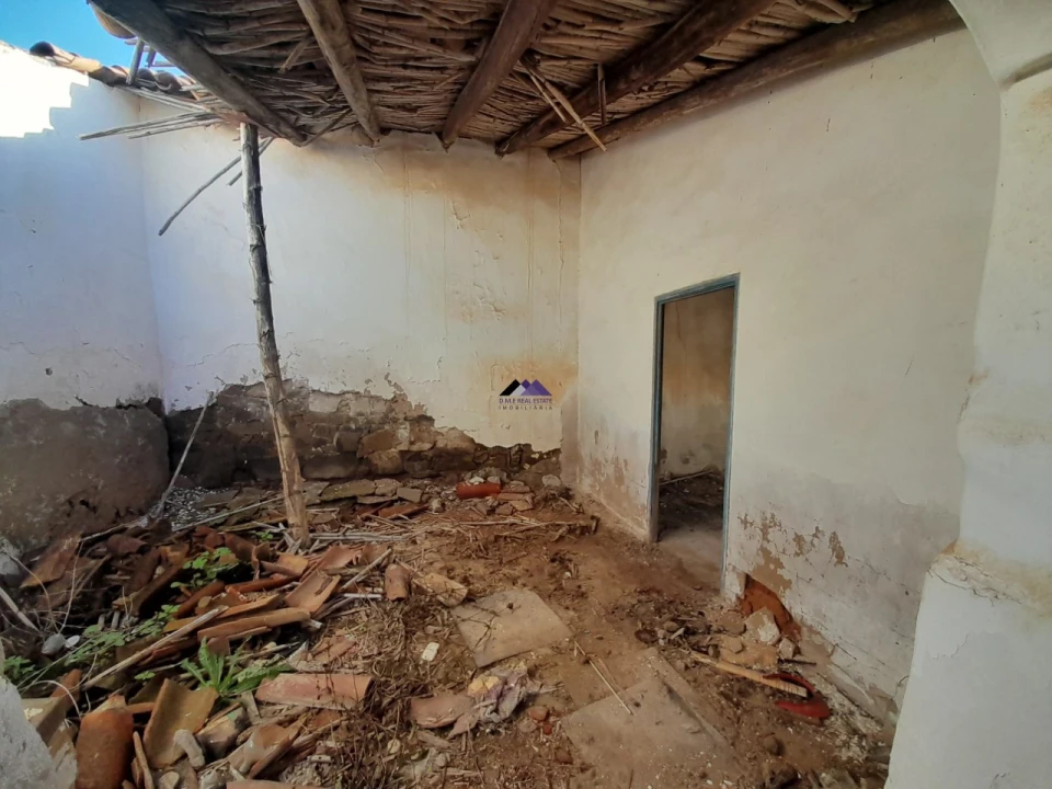 Moradia T1 para Venda em Odeleite Foto 7