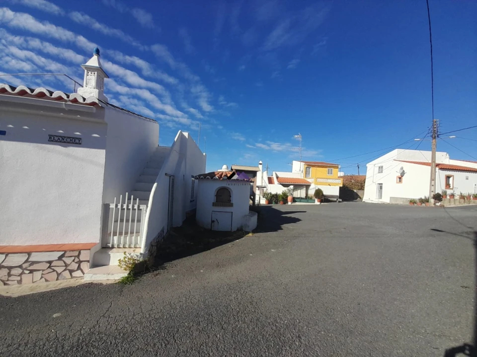 Moradia T1 para Venda em Odeleite Foto 21