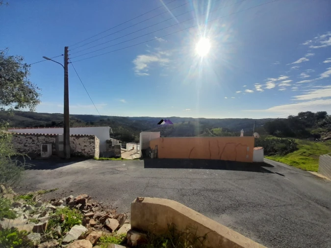 Moradia T1 para Venda em Odeleite Foto 39