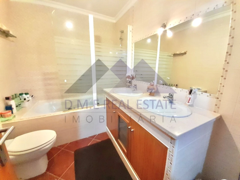 Moradia T5 para Venda em Vila Real de Santo Antonio Foto 29