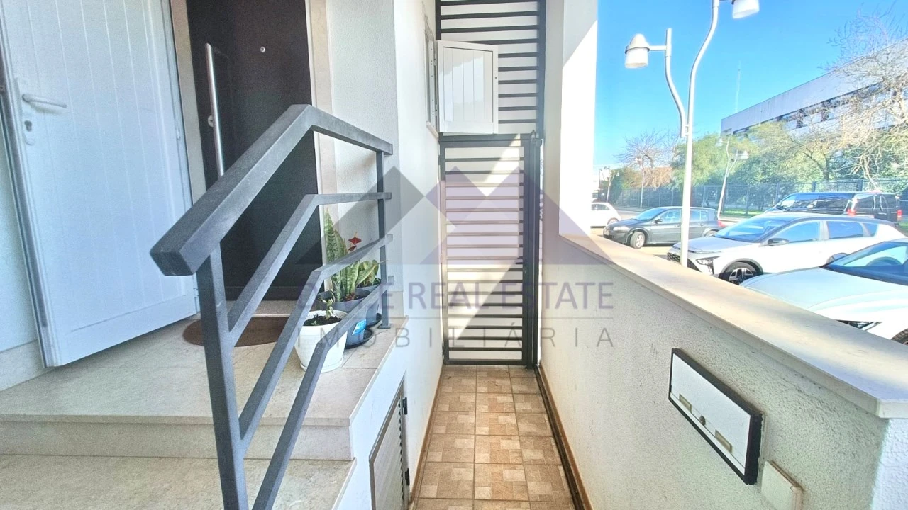 Moradia T5 para Venda em Vila Real de Santo Antonio Foto 2