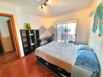 Moradia T5 para Venda em Vila Real de Santo Antonio
