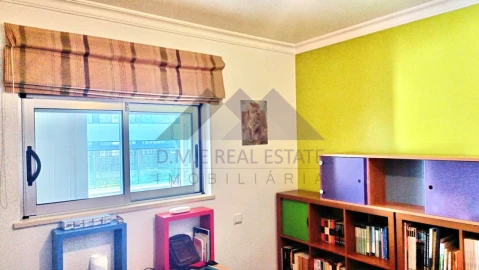 Moradia T5 para Venda em Vila Real de Santo Antonio