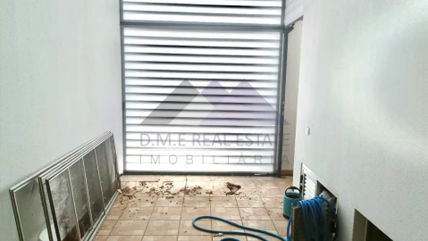 Moradia T5 para Venda em Vila Real de Santo Antonio