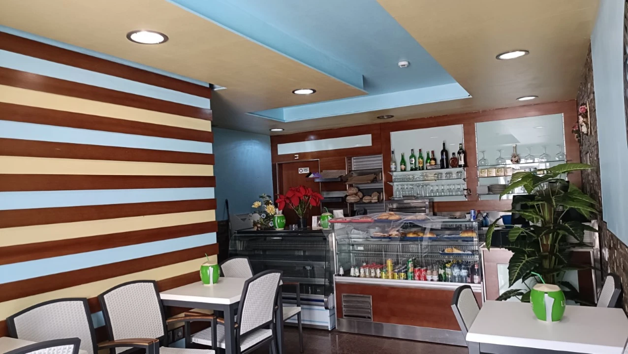 Negócio para Venda em Vila Real de Santo Antonio Foto 1