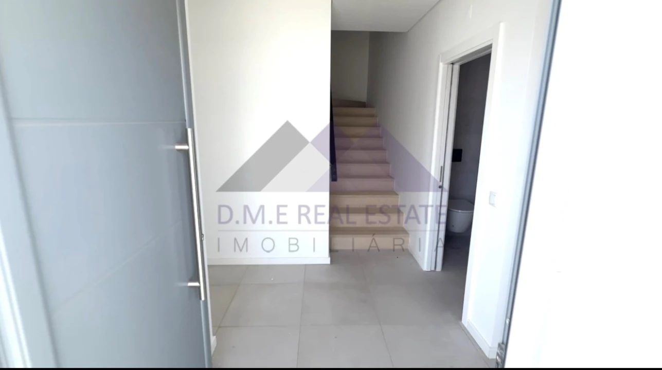 Moradia T4 para Venda em Castro Marim Foto 2