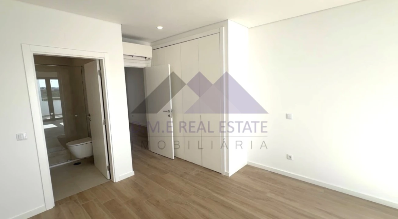 Moradia T4 para Venda em Castro Marim Foto 19