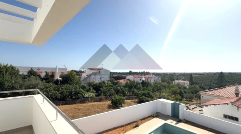 Moradia T4 para Venda em Castro Marim