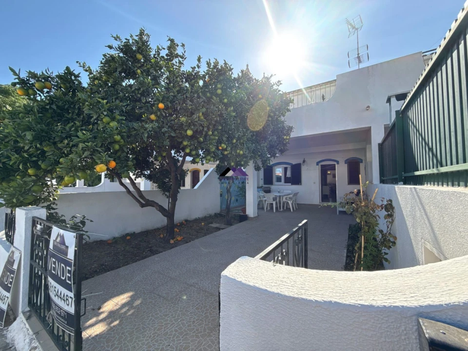 Moradia T3 para Venda em Altura Foto 4