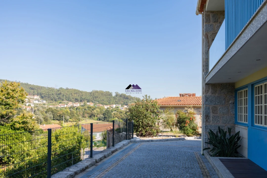 Moradia T2 para Venda em Goães Foto 47