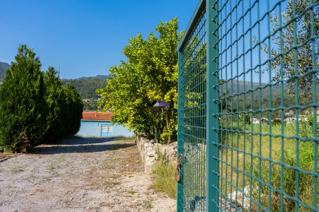 Moradia T2 para Venda em Goães Foto 59