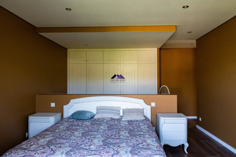 Moradia T2 para Venda em Goães Foto 8