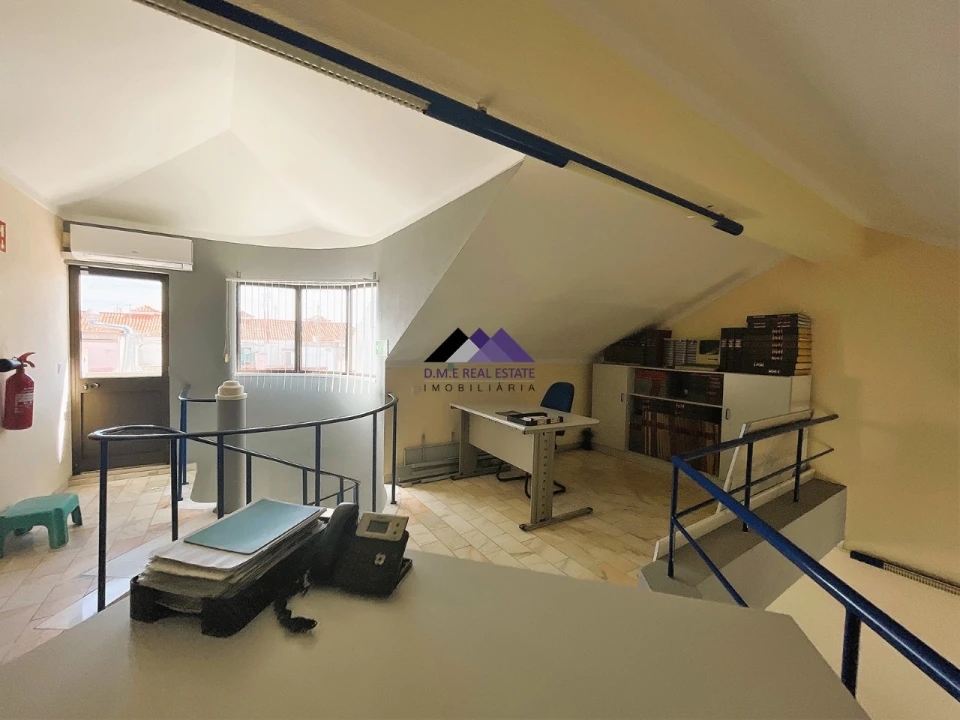 Loja para Venda em Vila Real de Santo Antonio Foto 23