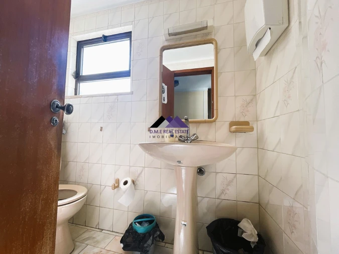 Loja para Venda em Vila Real de Santo Antonio Foto 11