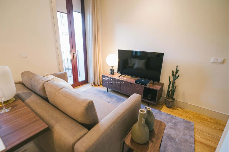 Apartamento T1 para Venda em Cedofeita, Santo Ildefonso, Sé, Miragaia, São Nicolau e Vitória Foto 6