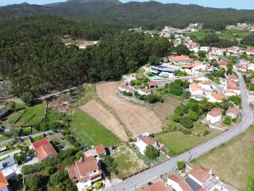 Terreno para Venda em Perre