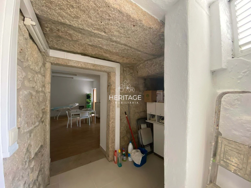 Negócio para Venda em Vila de Punhe Foto 19