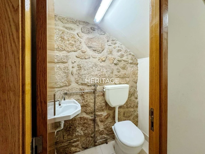 Negócio para Venda em Vila de Punhe Foto 14