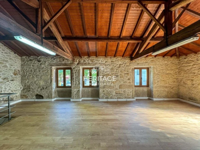 Negócio para Venda em Vila de Punhe Foto 12