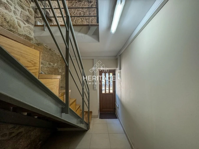 Negócio para Venda em Vila de Punhe Foto 13