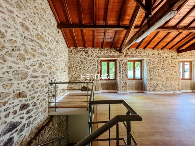 Negócio para Venda em Vila de Punhe Foto 7