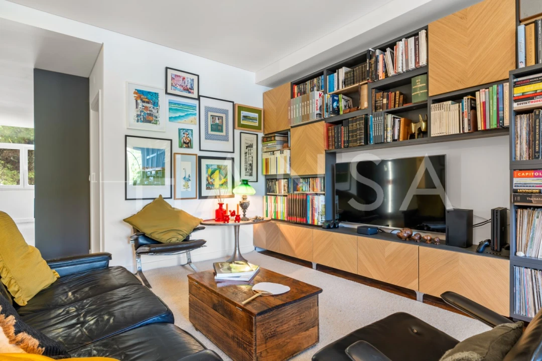 Apartamento T4 para Venda em Carcavelos e Parede Foto 2