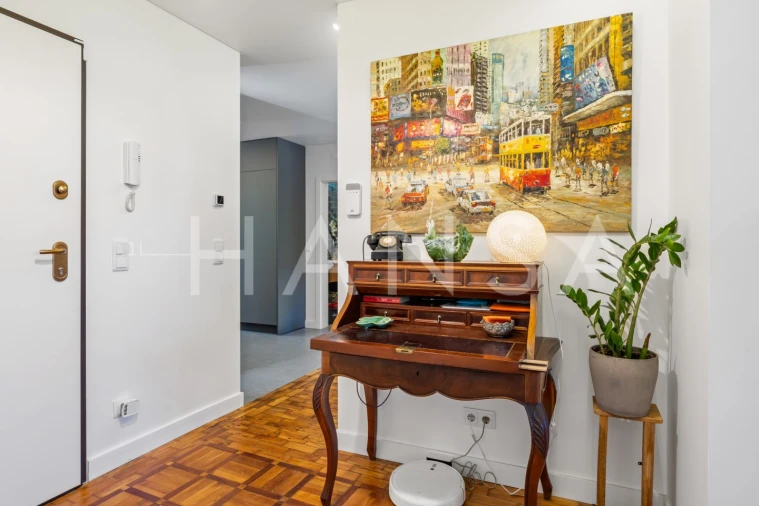 Apartamento T4 para Venda em Carcavelos e Parede Foto 9