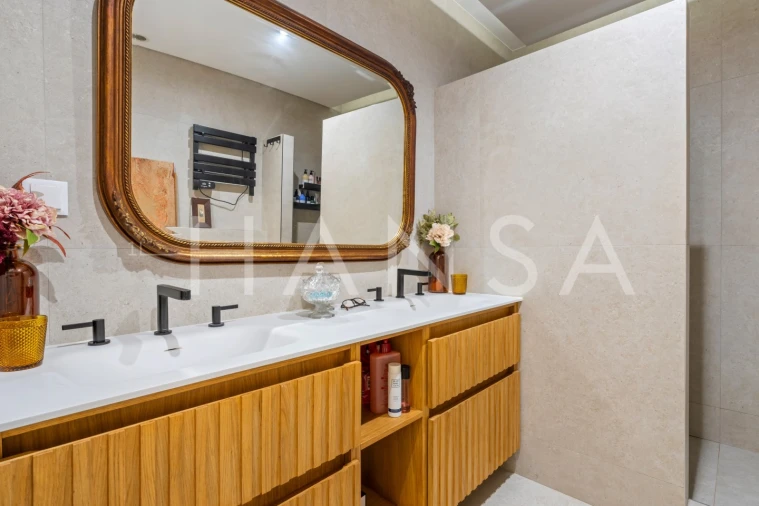 Apartamento T4 para Venda em Carcavelos e Parede Foto 16