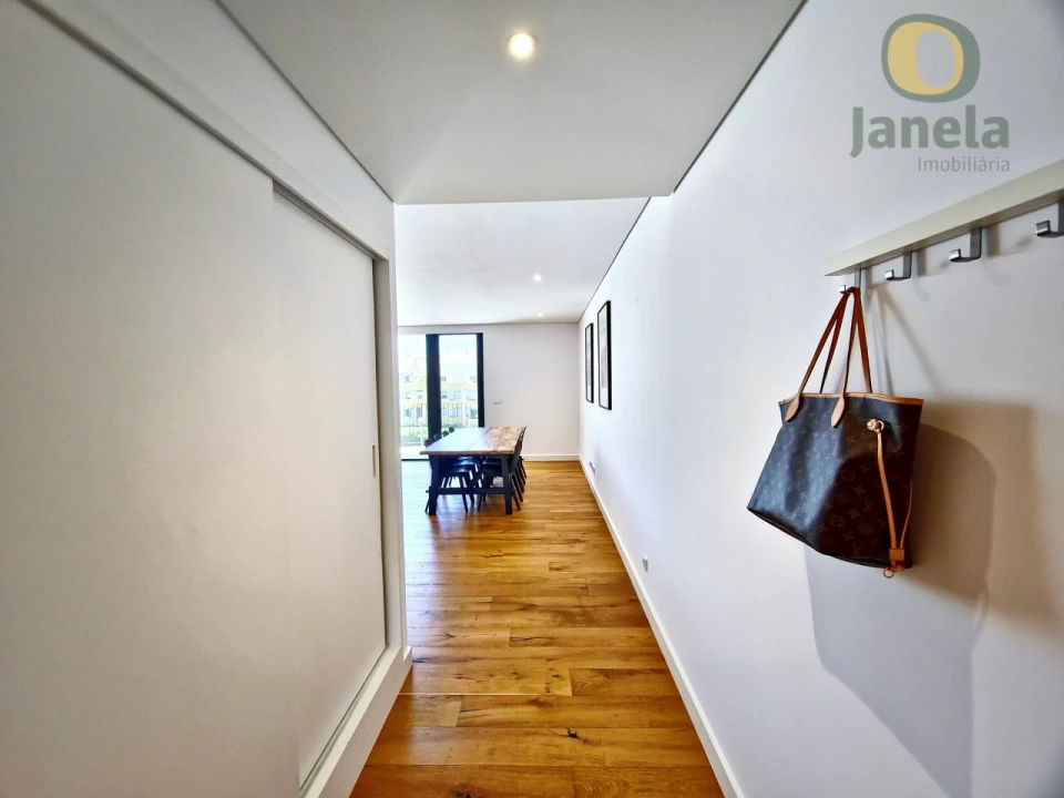 Apartamento T3 para Venda em Quarteira Foto 14