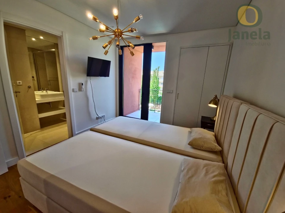 Apartamento T3 para Venda em Quarteira Foto 23