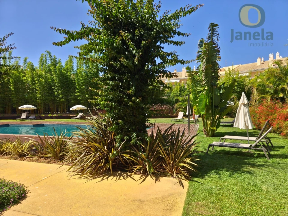 Apartamento T3 para Venda em Quarteira Foto 41