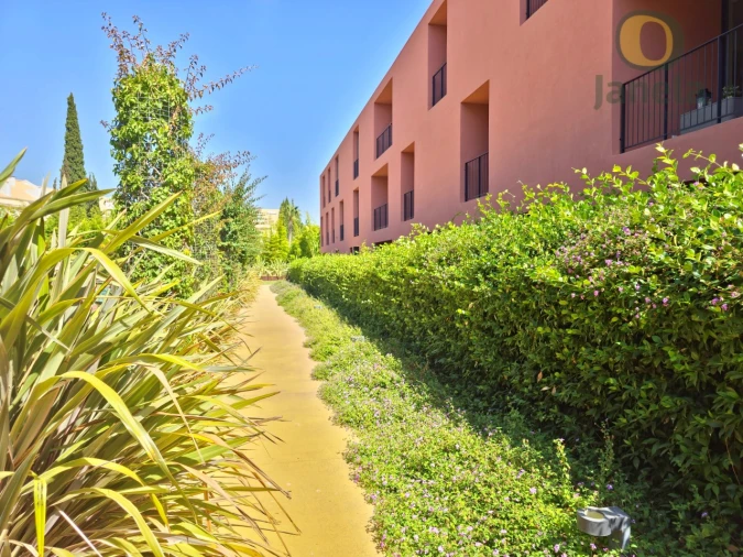 Apartamento T3 para Venda em Quarteira Foto 46