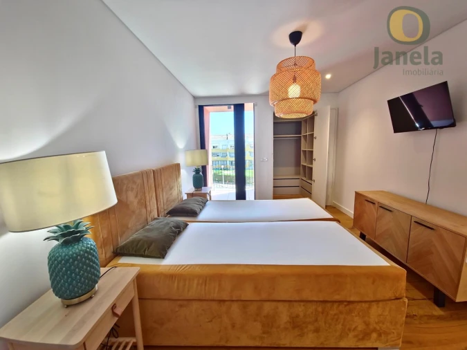 Apartamento T3 para Venda em Quarteira Foto 35