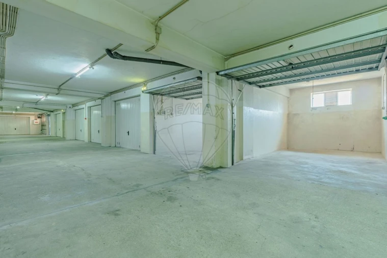 Apartamento T3 para Venda em Argoncilhe Foto 22