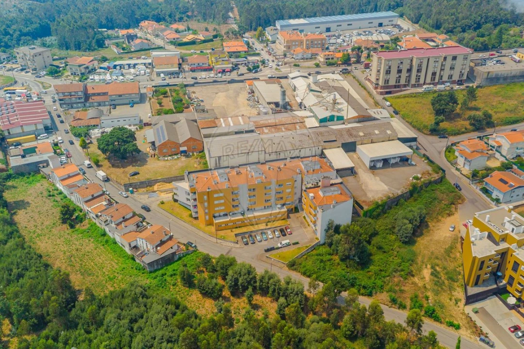 Apartamento T3 para Venda em Argoncilhe Foto 3